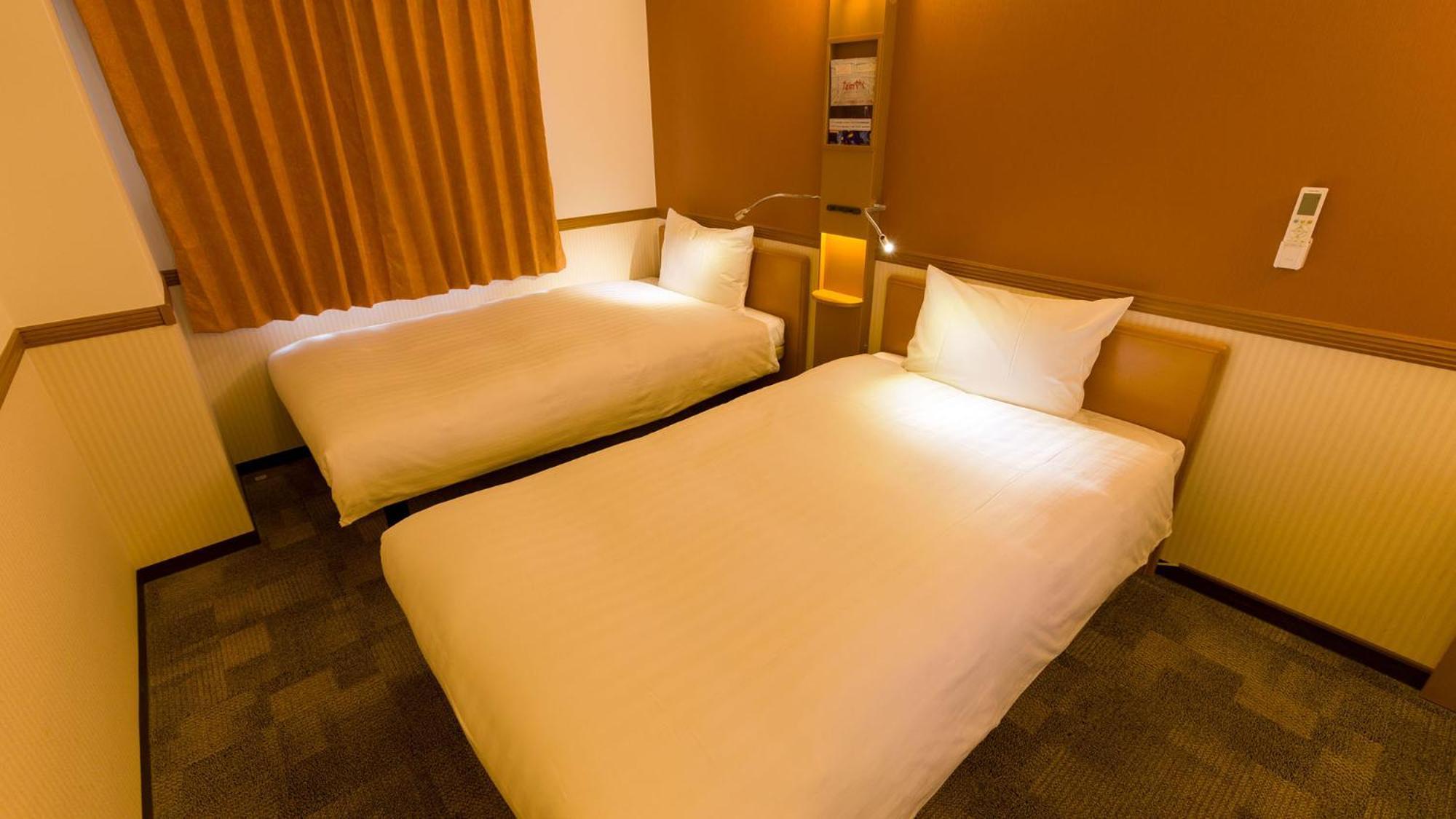 Toyoko Inn Kanazawa-Eki Higashi-Guchi Bilik gambar